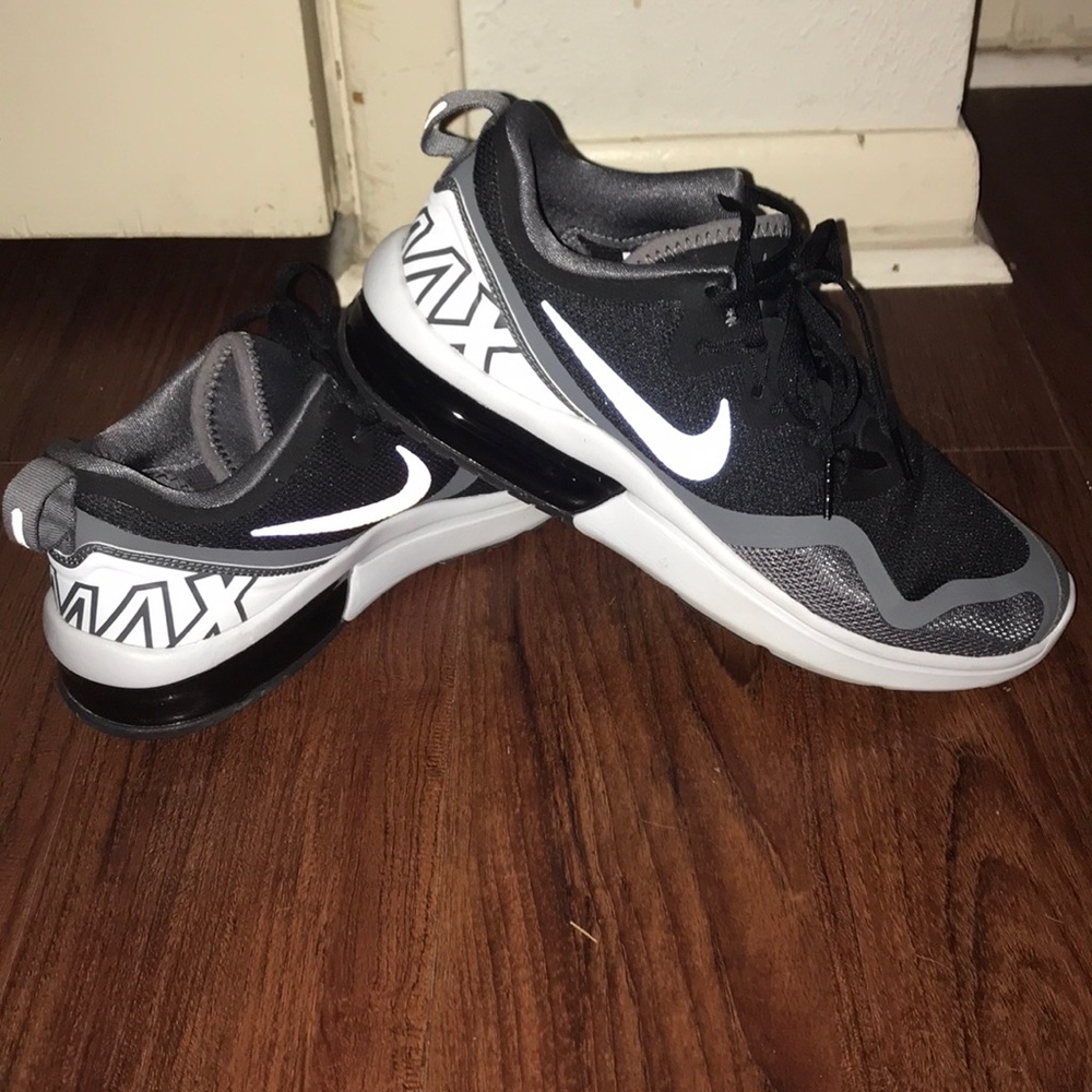 Nike Air Max Fury